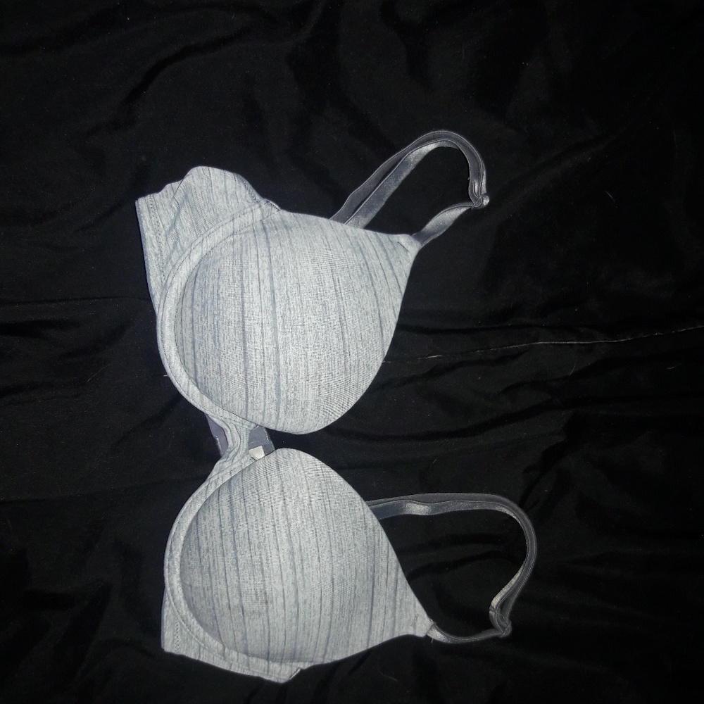 VS PINK bra